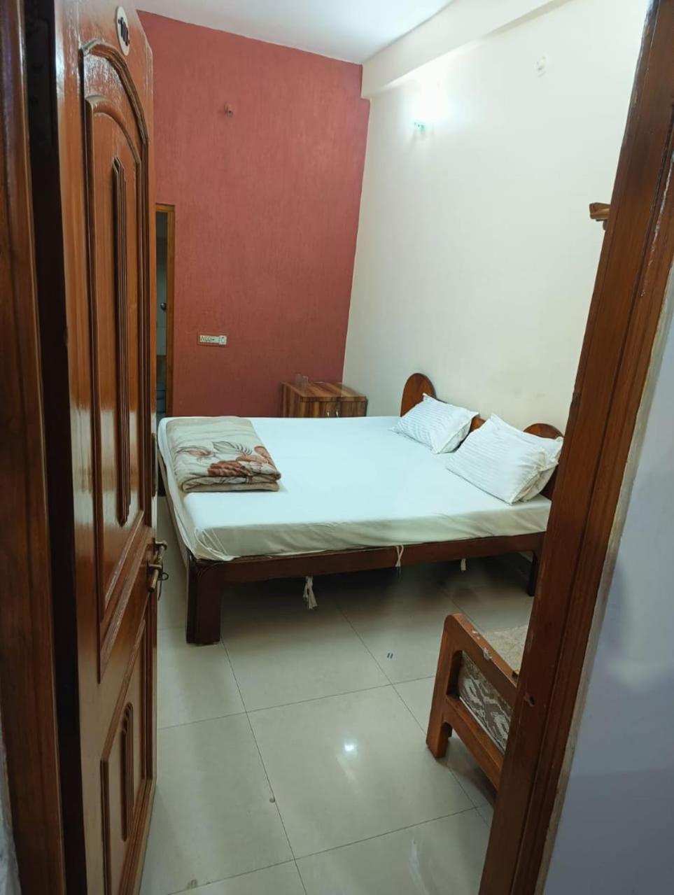 Hotel Pleasure Landmark Ujjain Exterior photo